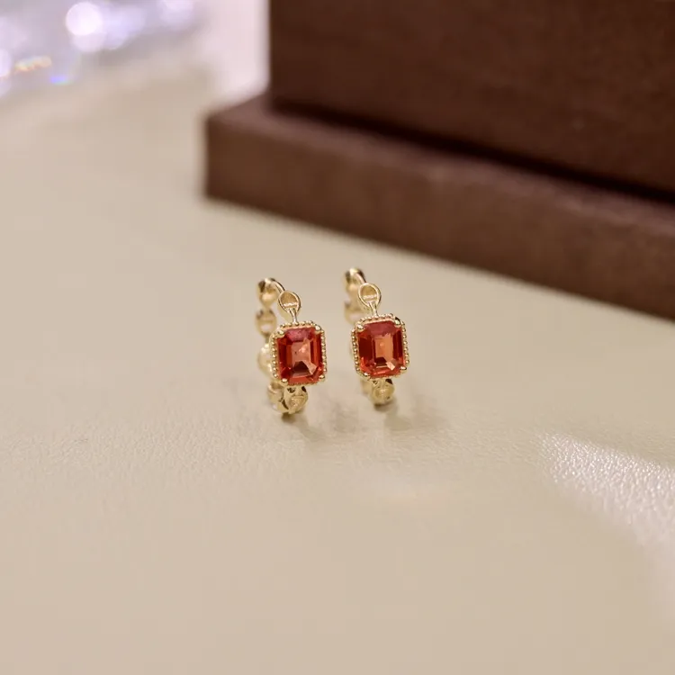 【JSZ】18k金天然宝石的猪鼻子耳扣，简约大方又百搭通勤