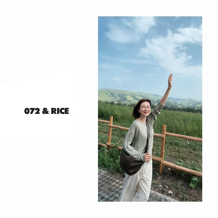 072 & RICE【微光绿】亚麻+莱赛尔 夏季休闲圆领长袖针织衫 32LE042