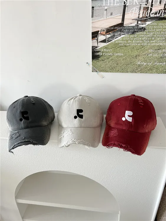 春日上新！百搭款~2026早春新款磨白破洞高品质显脸小棒球帽～商品图