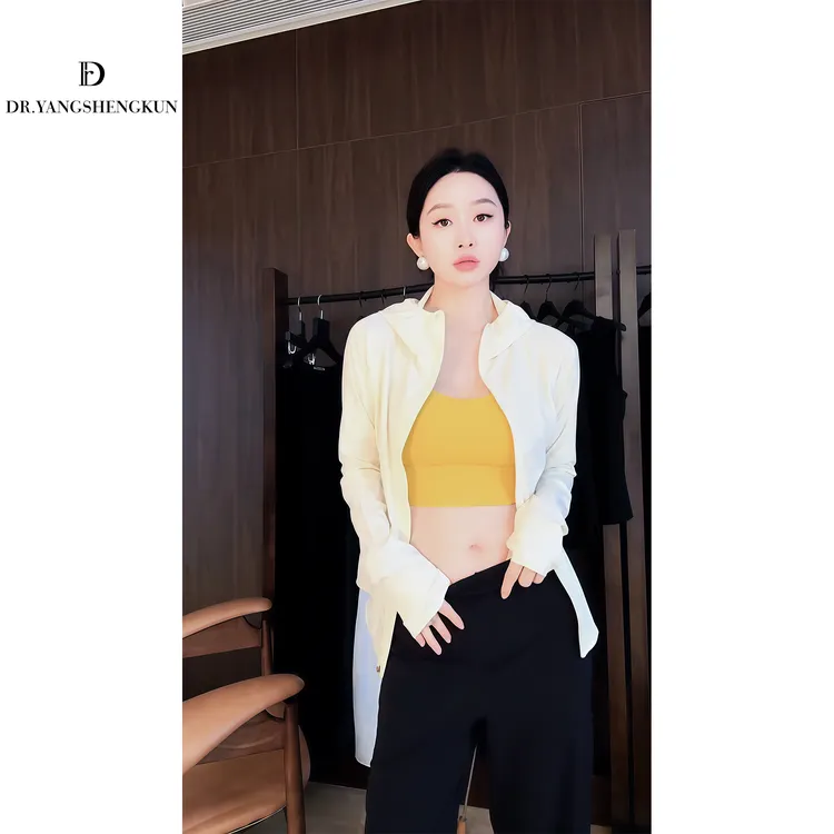 杨圣坤2025夏季新品女士薄款连帽修身显瘦瑜伽服防晒外套L2561118