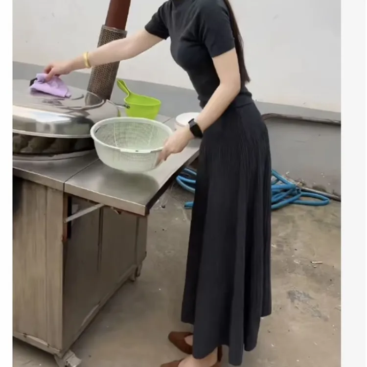 时尚百搭显瘦气质短袖上衣垂感半身裙女装