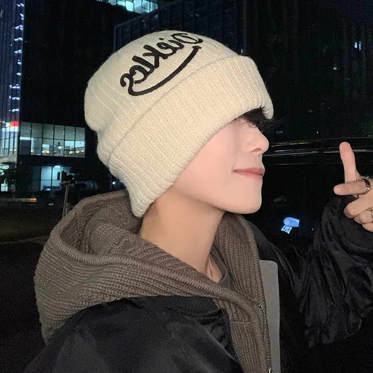美式街头字母刺绣毛线帽男冬季时尚简约款加厚护耳防寒针织帽冷帽