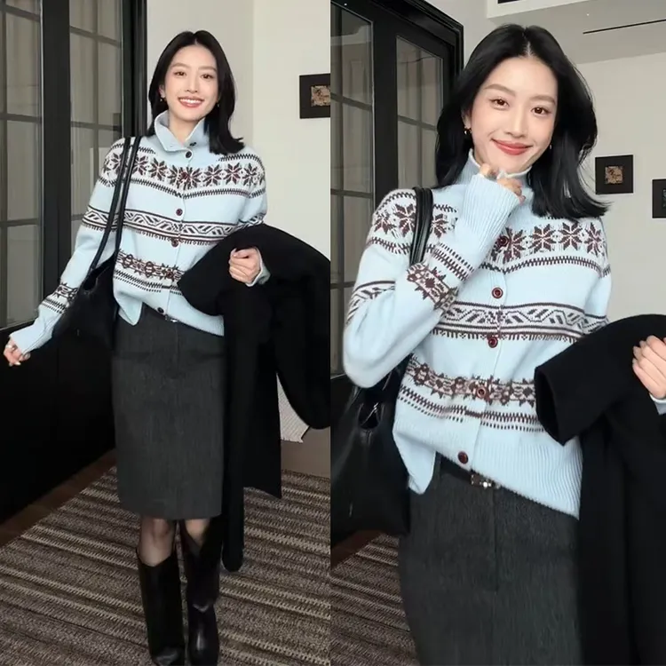 绝美早春穿搭2026年新款韩系简约高领针织开衫高腰半身裙两件套装