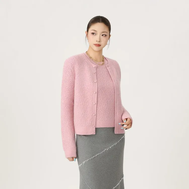 AMASS/阿玛施秋季松弛感亮片贵气百搭绵梨形穿搭绵羊毛针织开衫