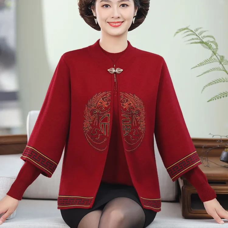 两件套妈妈装秋冬外套洋气高贵中老年人女衣服红色新年装老人上衣