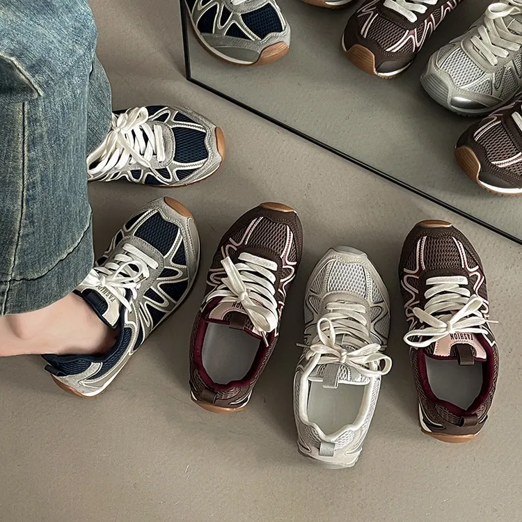 复古百搭舒适透气网面休闲鞋女鞋2025秋冬新款拼接运动鞋阿甘鞋单