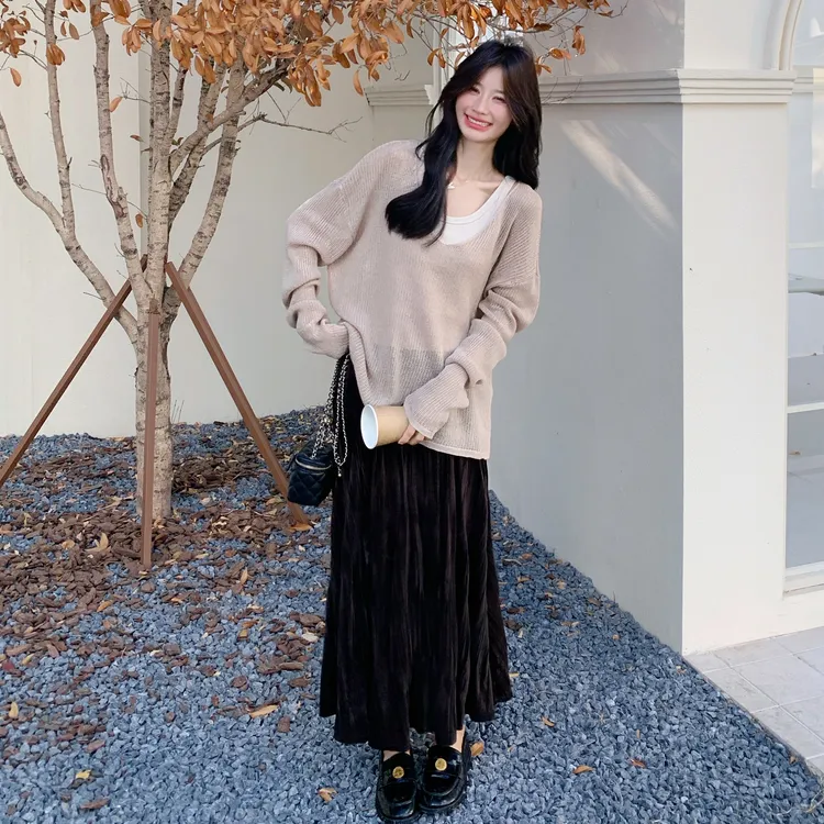 慵懒松弛感气质套装裙女2025秋季新款针织衫背心T恤半身裙三件套