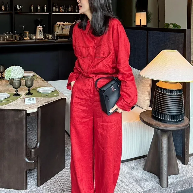 超火夏装一整套大方得体穿搭轻奢高级感欧货百搭红色衬衫套装裤女