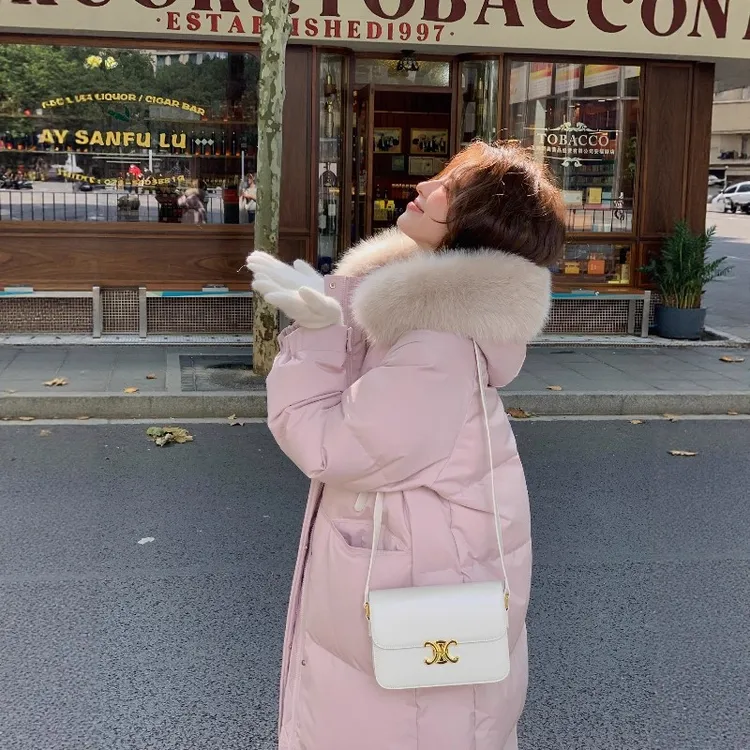 香榭颂大毛领羽绒服女2025新款连帽加厚中长款白鸭绒显瘦外套冬季