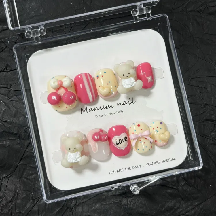 显白红丝绒蝴蝶结波点猫眼手工穿戴贴片美甲可爱新款指甲贴粉嫩
