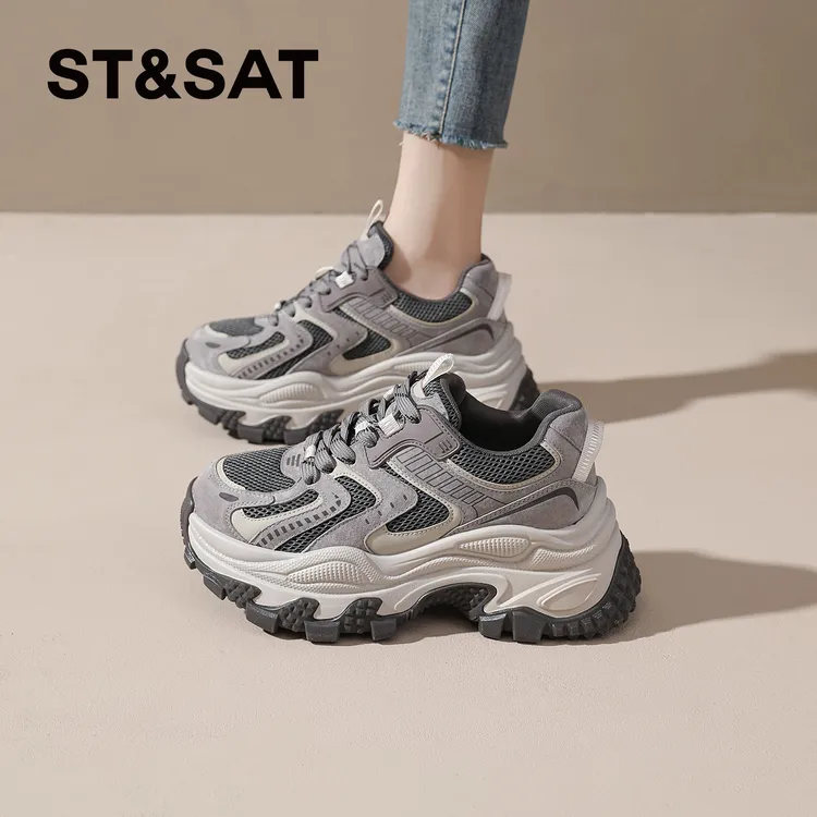 星期六老爹鞋女2025新款冬季厚底百搭运动鞋今年流行爆款女鞋休闲