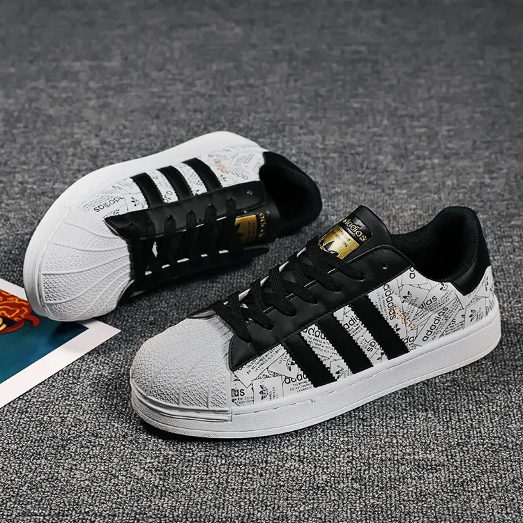 啊迪精选板鞋时尚百搭青少年休闲鞋秋季透气情侣鞋经典贝壳头潮鞋