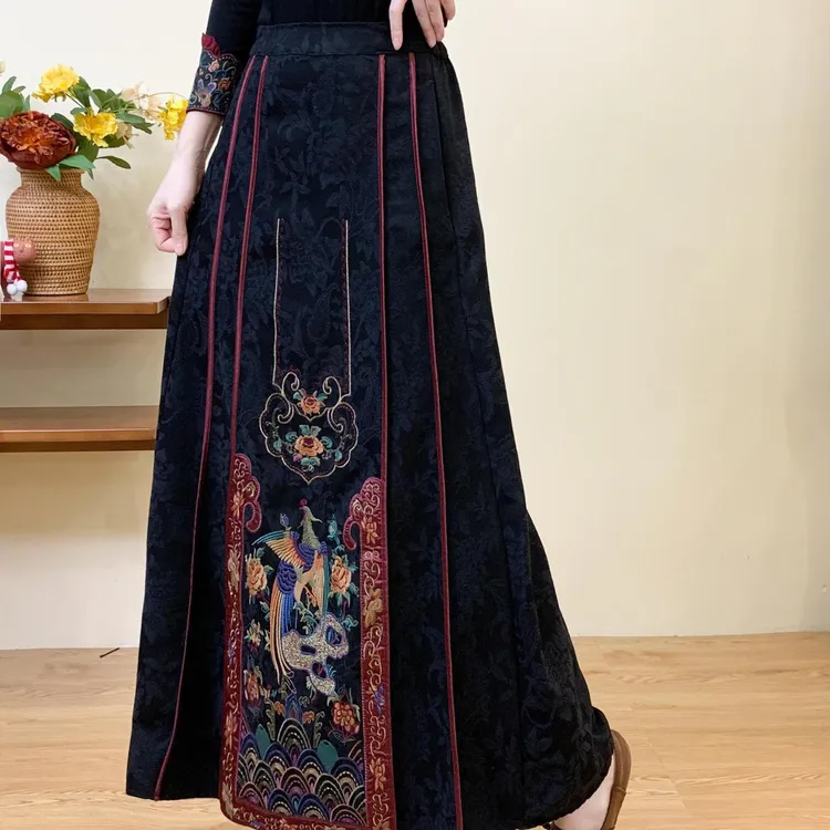 【锦绣江南】秋季缎面提花女马面裙国风刺绣高腰长款包边女士半身裙