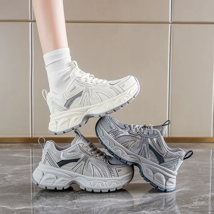 网红超火老爹鞋女2026春季新款厚底百搭小个子增高鞋跑步运动鞋女