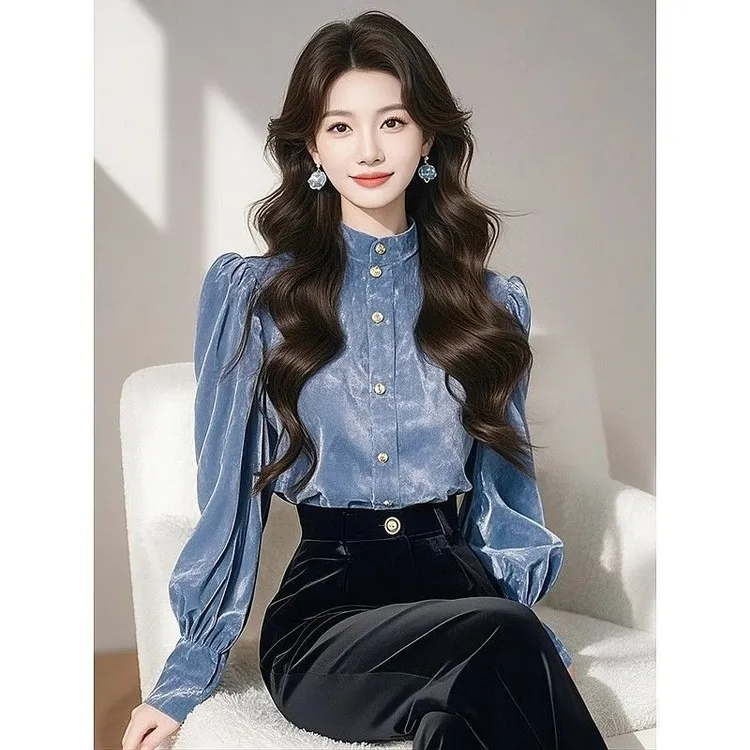 2025新款轻奢独特超好看内搭上衣气质高级感蓝色立领丝绒衬衫女