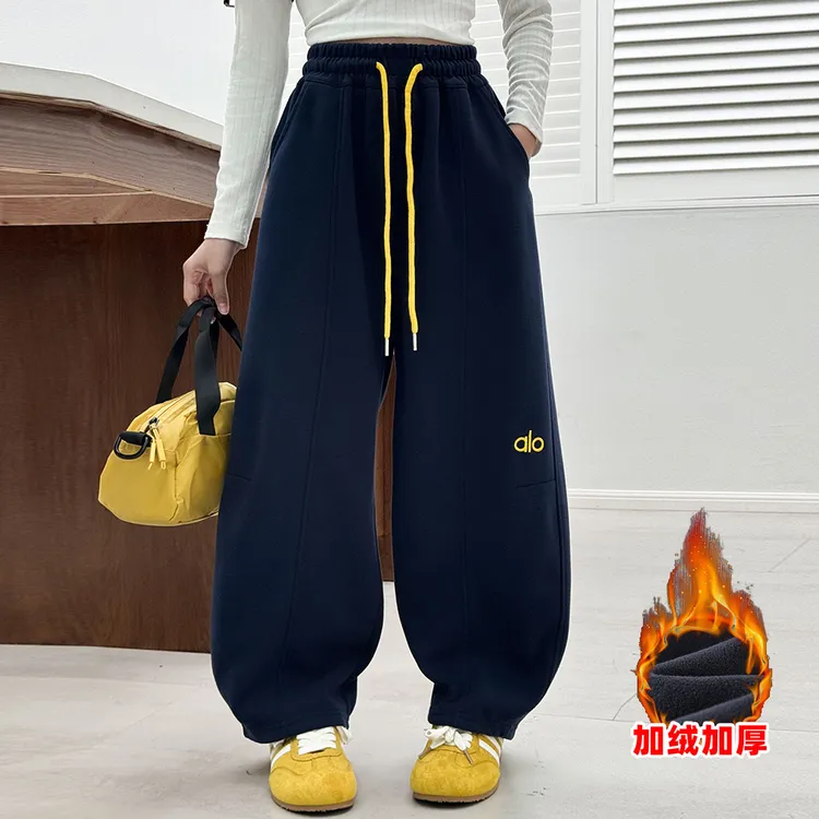 儿童加绒卫裤秋冬装女童弯刀裤中大童棉质洋气休闲抽绳宽松卫裤潮