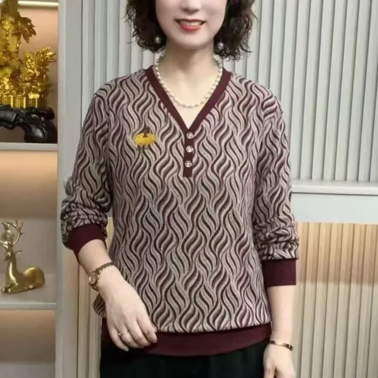 秋季新款时尚洋气V领刺绣打底衫显瘦减龄设计感休闲套头宽松上衣