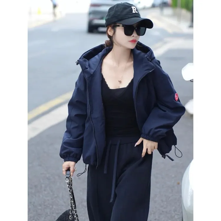 爆款秋冬新款双拉链连帽冲锋衣外套女韩版宽松显瘦小个子加棉上衣