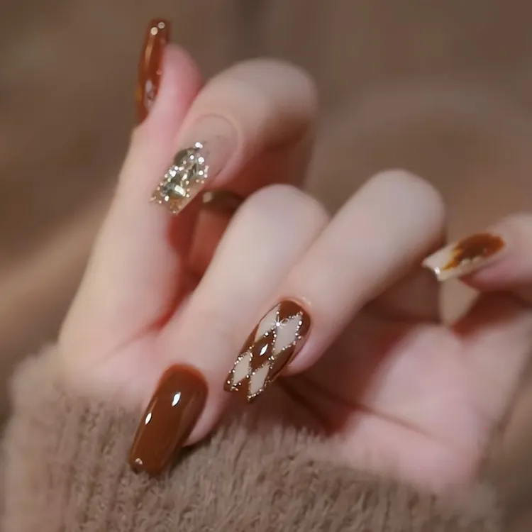 美甲手工穿戴甲2025新款短中长款甲片手工穿戴美甲秋冬指甲贴片