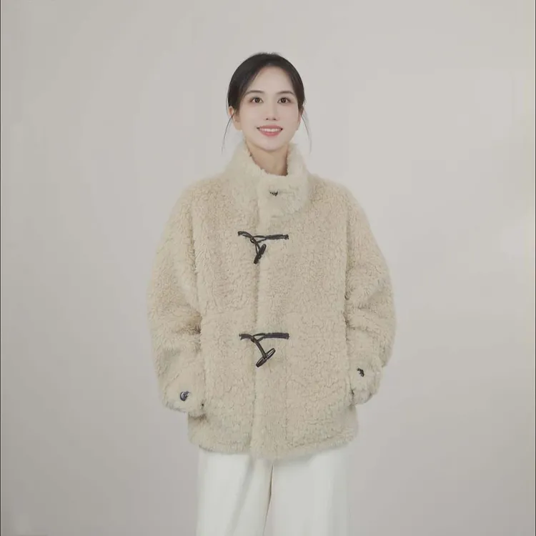 小禾【奶油巧克力】立领含羊羔毛木质牛角扣外套慵懒高级感毛绒上衣