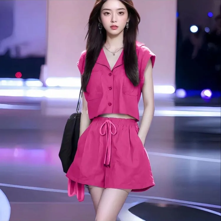 2025夏季新款盐系小香风时尚套装女显瘦显高上衣小个子短裤两件套