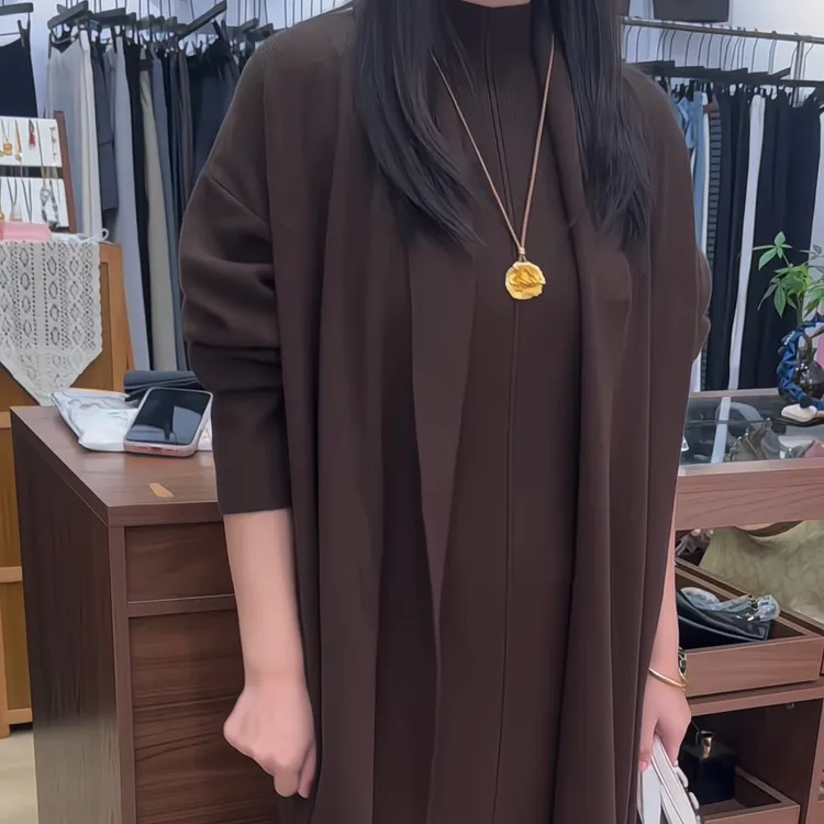 爆款两件套连衣裙