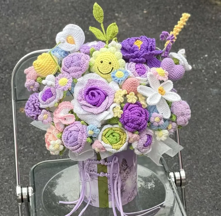 【浪漫乌托邦】创意毛线花束抱抱桶乔迁女朋友闺蜜生日摆件A92