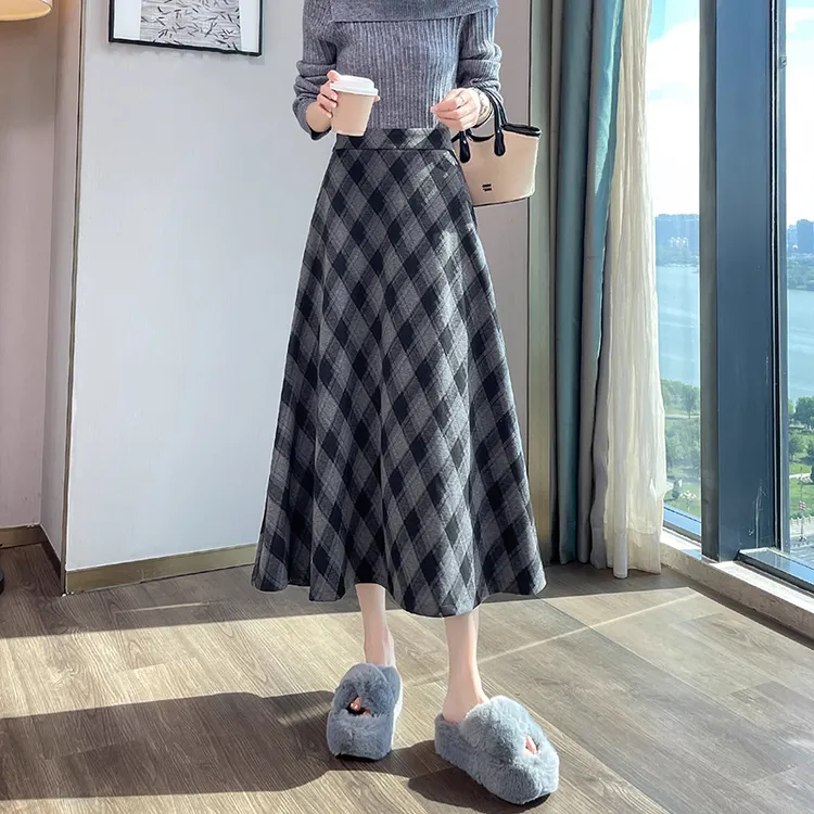 复古毛呢格子半身裙女2025秋冬新款高腰遮胯a字中长款大摆伞裙子