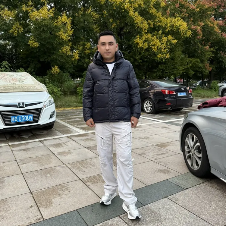 男士冬季连帽加厚羽绒外套保暖休闲户外轻薄