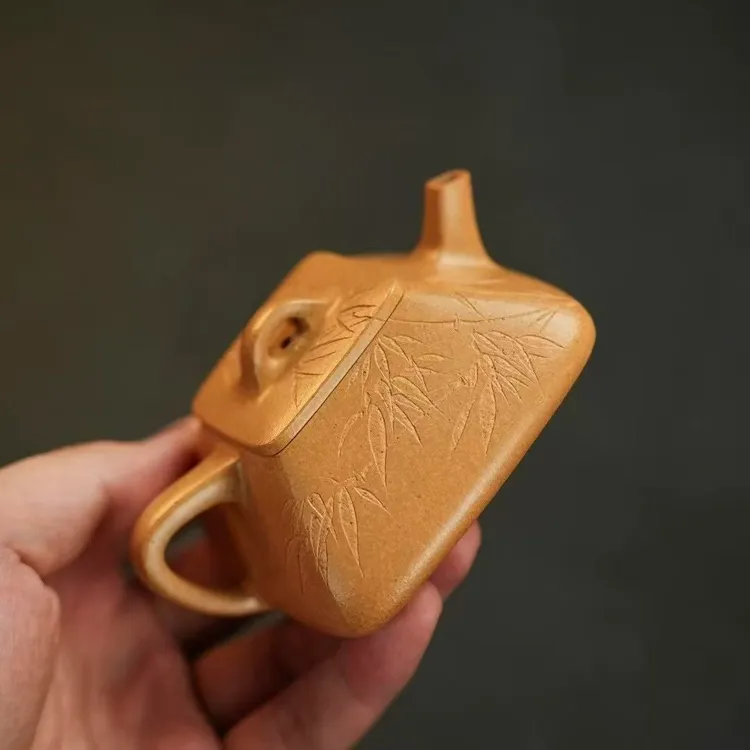 宜兴真品紫砂壶原矿本山顶好黄金段纯手工四方小石瓢全手工刻130C