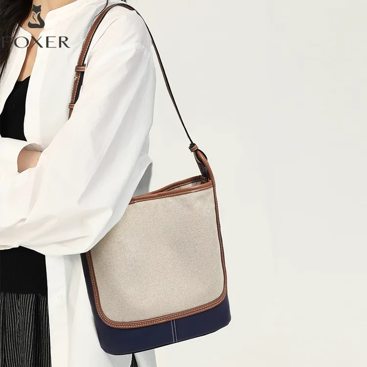 【FOXER】大容量水桶包休闲ins复古小众单肩轻奢时尚百搭肩包斜挎包