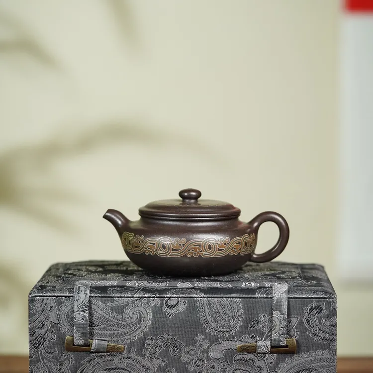 扁腹·嵌银丝·还原烧 容量190cc/原矿紫泥