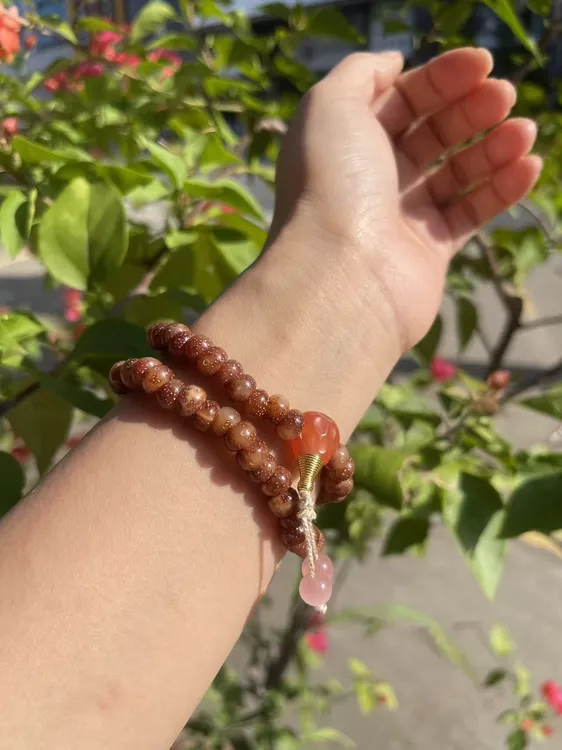 粉皮星月卡8mm蒜瓣大肠  双圈叠戴  手持 天然玉化（多样性发其一）