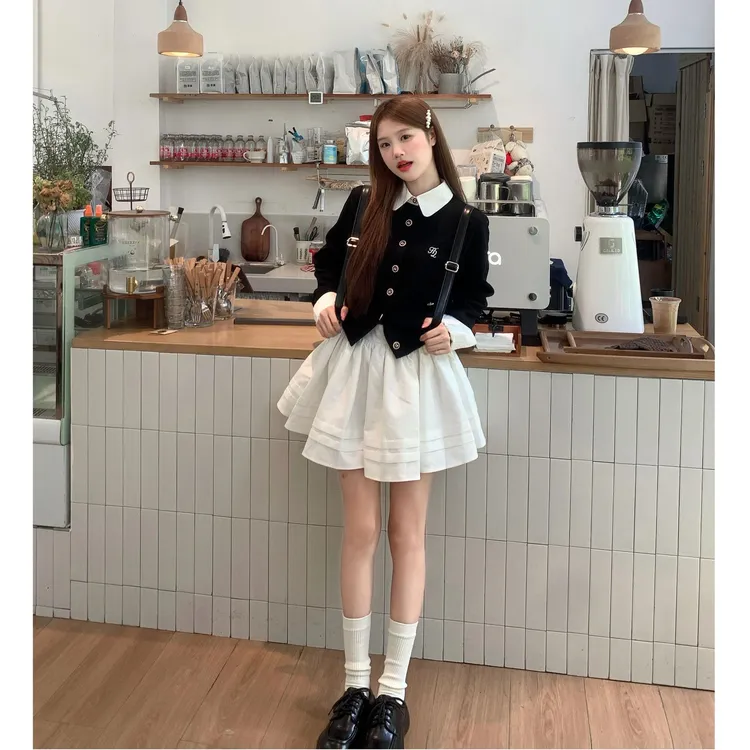 H2AN1 STUDIO撞色拼接假两件针织开衫毛衣外套木耳边百褶裙套装女