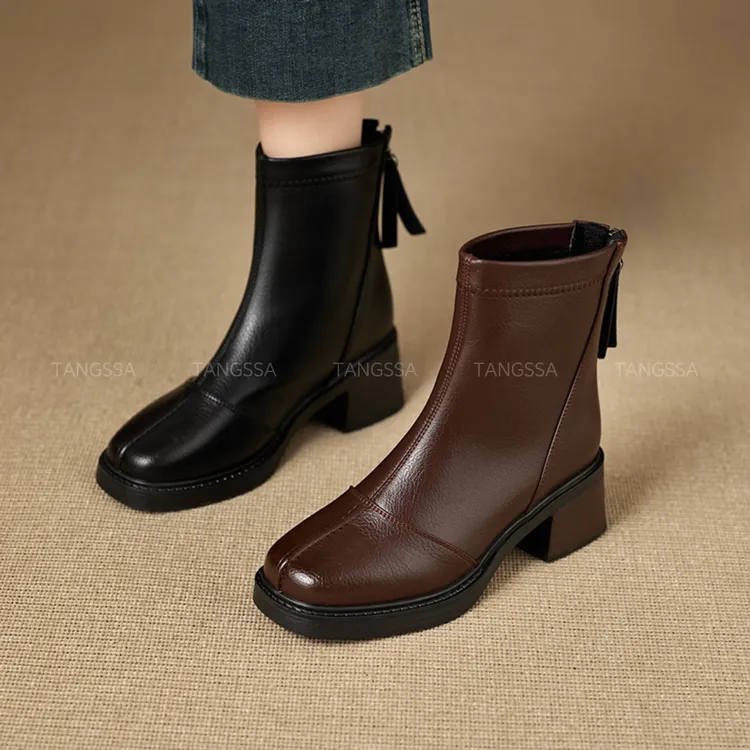 【东骆】冬季英伦风5CM粗跟方头防滑短靴女靴筒靴保暖百搭7021