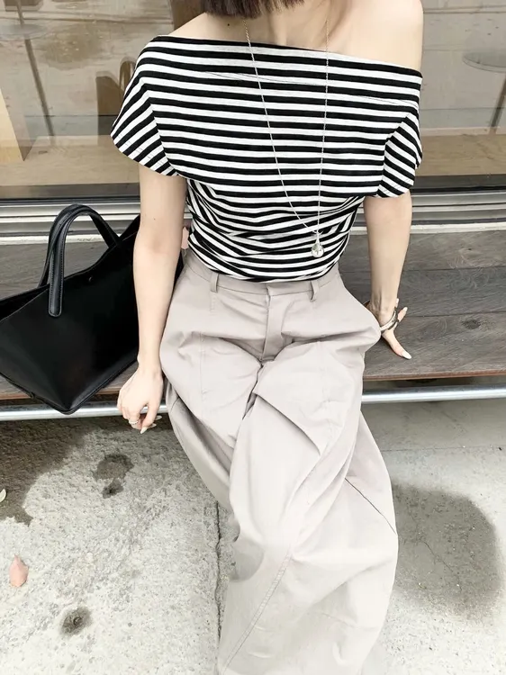 【红姐福利】一字领条纹收腰T恤夏季透气薄款针织衫(衣长53)