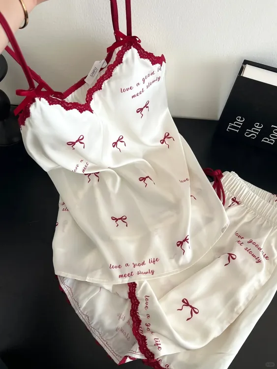 纯欲风红色蝴蝶结蕾丝带胸垫冰丝吊带睡衣女夏季新款套装家居服夏