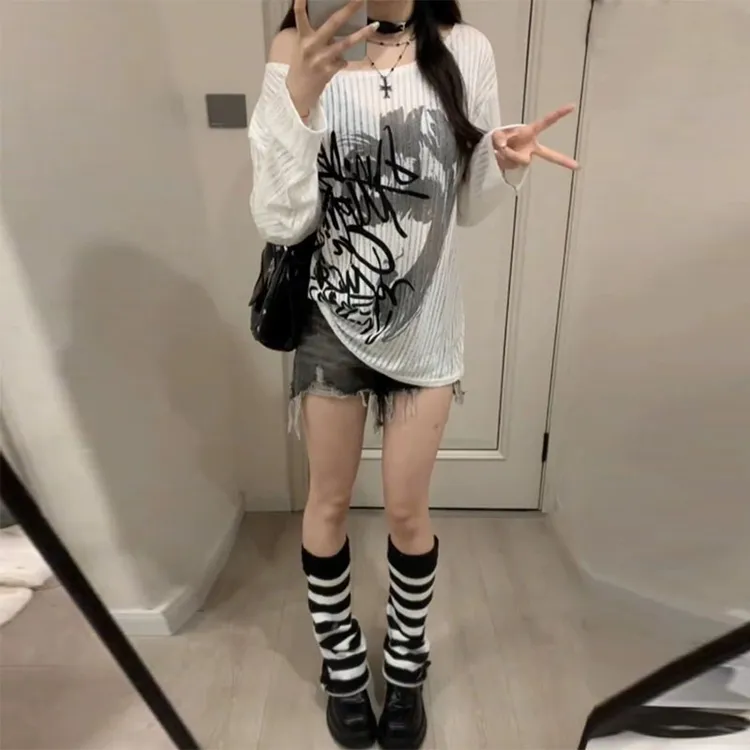 韩版字母涂鸦印花斜肩防晒罩衫女夏季慵懒风宽松薄款长袖T恤上衣