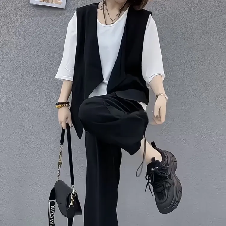 25网红爆款马甲三件套女夏季新款百搭T恤外搭马夹休闲裤洋气套装