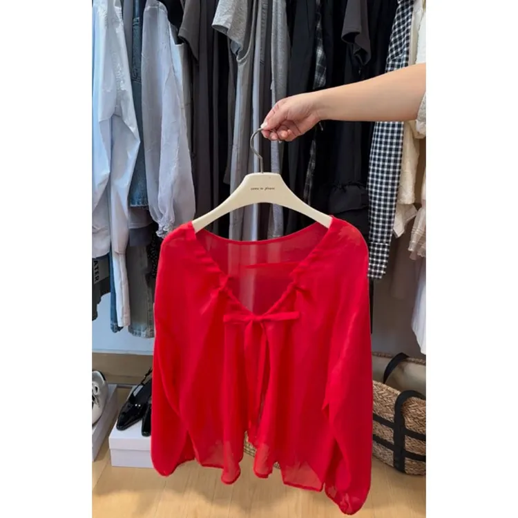 2025年夏新款韩版设计感绑带大V领长袖衬衫宽松显瘦气质防晒上衣