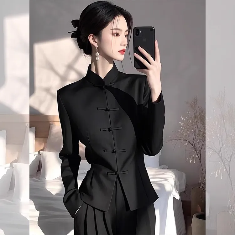 2025春季新款洋气高端轻奢新中式国风盘扣小衫黑色衬衫女