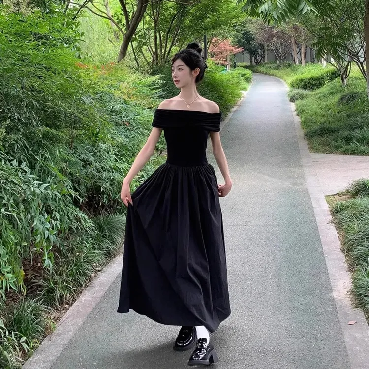 黑色连衣裙女2025新款夏季收腰性感辣妹裙子法式长裙无袖简约夏装