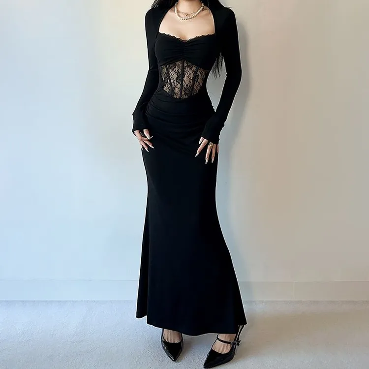 法式高级感黑色蕾丝连衣裙女秋冬长袖V领收腰包臀性感显瘦长裙