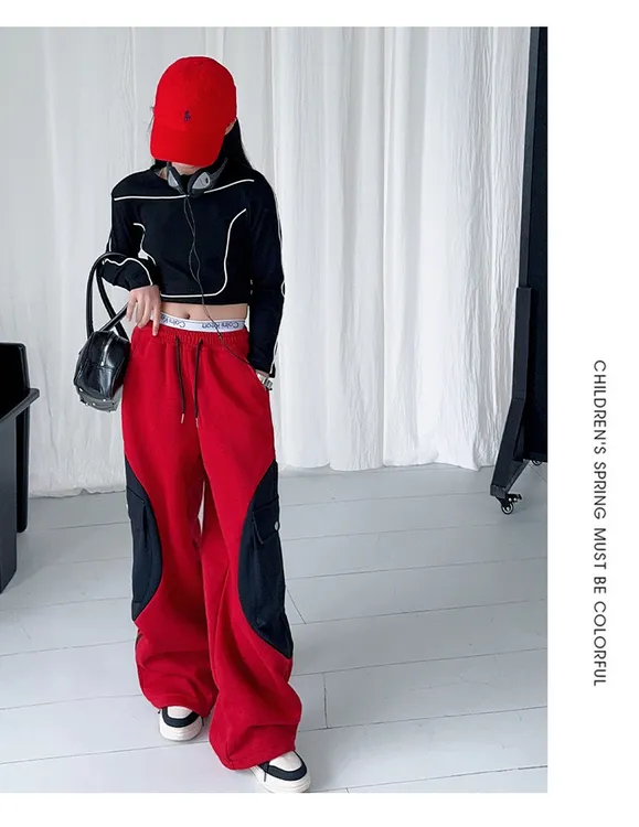 机车风暴款工装弯刀裤拼色宽松大口袋卡绳垫肩修身上衣两件套。