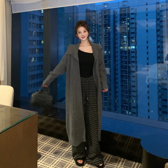 慵懒风复古连帽针织毛衣外套女秋季新款休闲套装条纹阔腿裤两件套