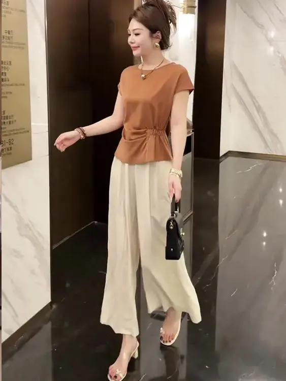 大方得体穿搭一整套2025超火减龄巨好看的夏装气质收腰上衣套装