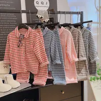 儿童家居服套装2025秋冬新款男女童德绒格子睡衣开衫裤子两件套