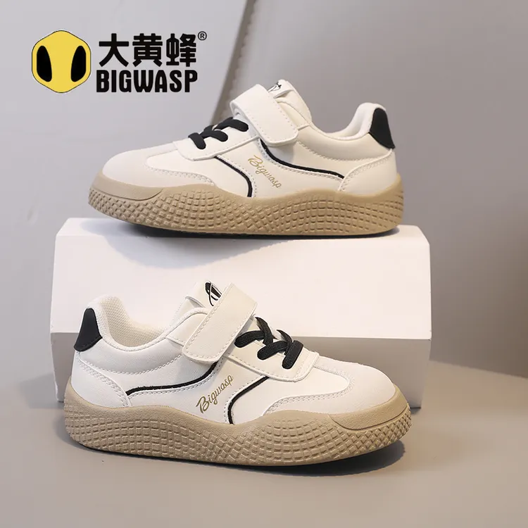 大黄蜂2025秋季新款男童3-16岁校园儿童防滑鞋子百搭休闲儿童板鞋