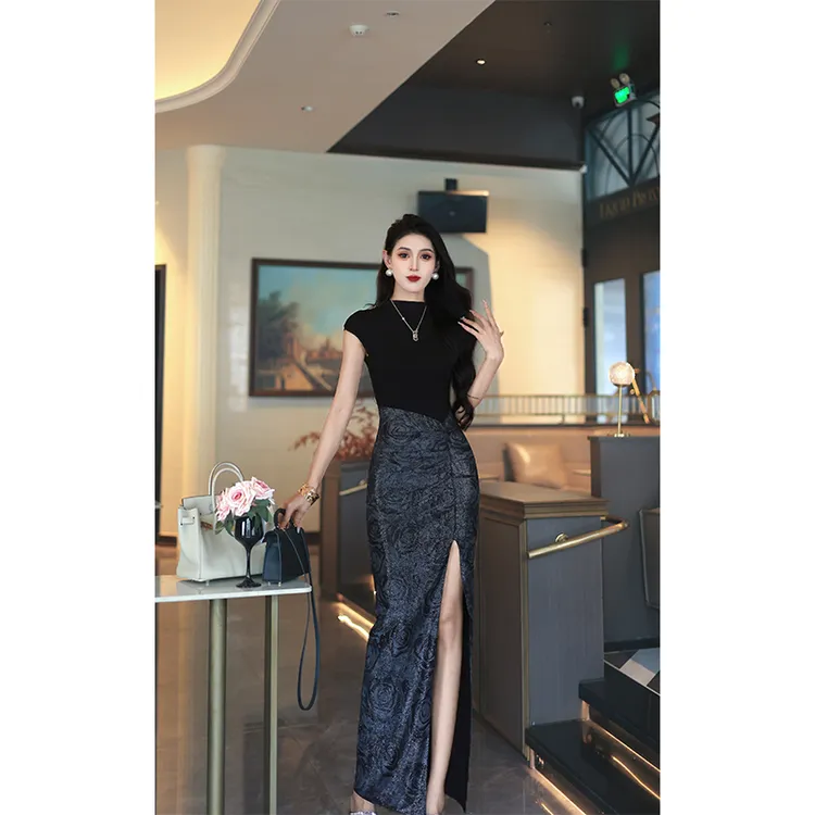 尤克菲儿 原创轻奢莫代尔拼接针织印花修身高腰气质优雅连衣裙