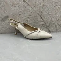 凉鞋女 S3037(羊皮)(孤品) b区38码新店